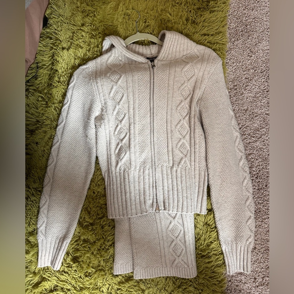 Gray Wild Fable knit sweater set